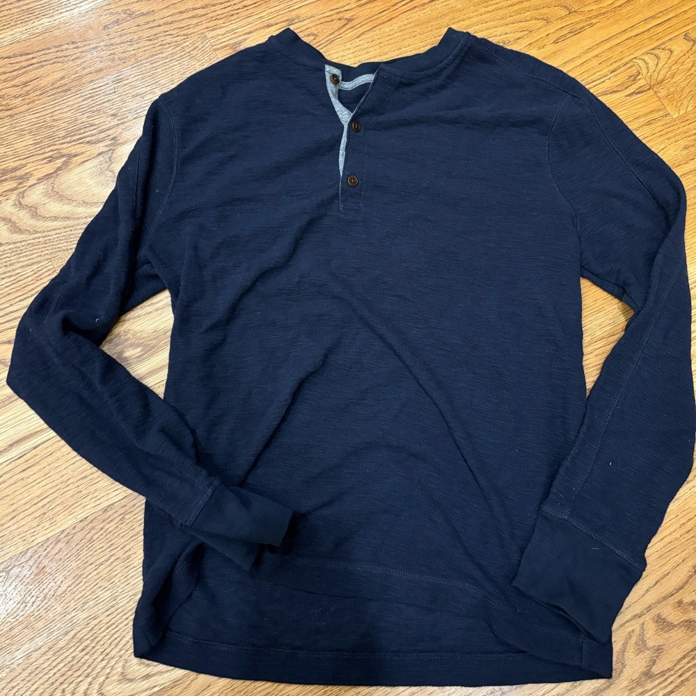 Banana republic navy large Henley long sleeve